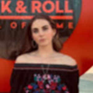 Meet your Posher, Mackenzie